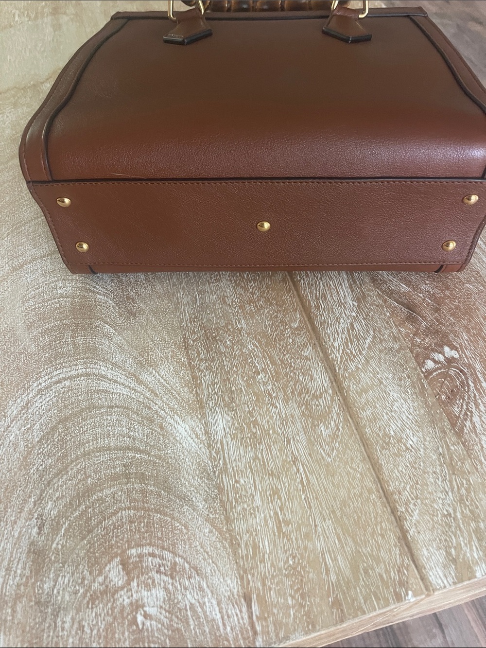 Gucci Diana Bamboo Tote Bag, Brown Leather Handbag - Picture 3 of 12